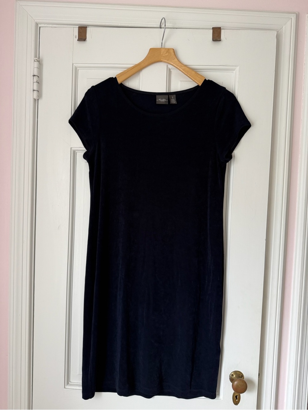 Chico’s Traveler Collection Navy Short-Sleeve Knee Length Dress Size 1